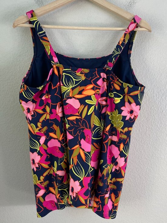 Lands End Womens Plus 18 Floral Tankini Swimsuit Adjustable Straps Beach Pool - Picture 4 of 6